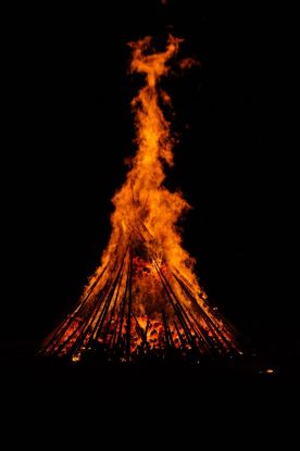 SV Erlst&auml;tt: Sonnwendfeuer, &copy; pixabay